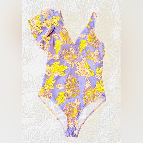 Instagram Ready Purple Lavender Swimsuit with Cover Up - Picture 2 of 7